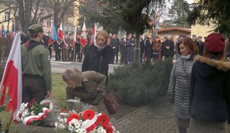 Zdjęcie do artykułu: Delegacja ZSL w Lesku na obchodach Święta Niepodległości