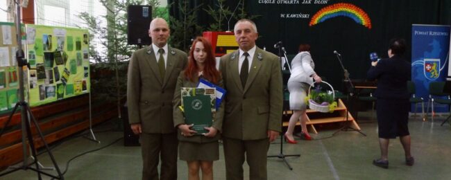 Zdjęcie do artykułu: Uczennica ZSL w Lesku laureatką Konkursu „Podkarpacka Tęcza”