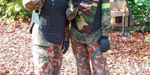 Zdjęcie do artykułu: Tak się bawią klasy trzecie- paintball