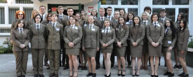 Zdjęcie do artykułu: Sukces naszych humanistów w Zagnańsku!